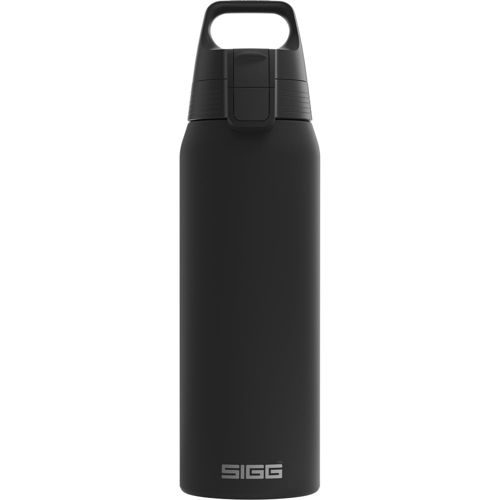 Izolēta dzeramā pudele SIGG - termopudele Shield Therm One Black gāzētiem dzērieniem, necaurlaidīga, mazgājama trauku mazgājamā mašīnā, bez BPA, 90% pārstrādāts nerūsējošais tērauds, melna, 0,75L