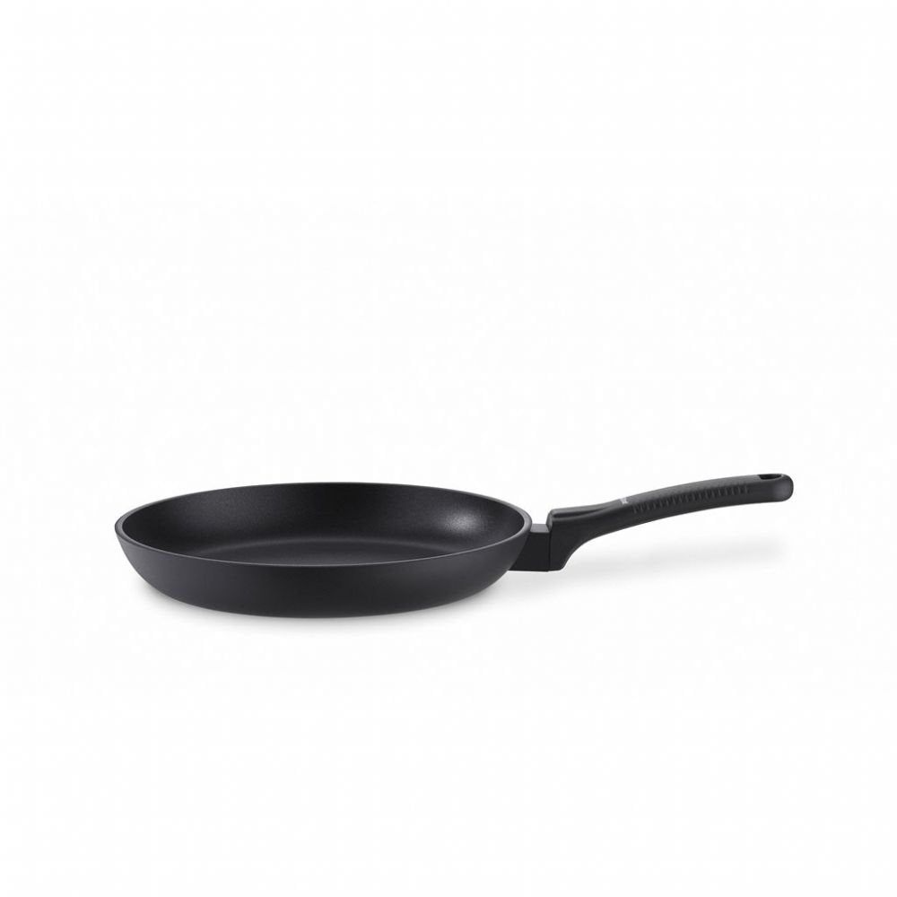 Kelomat Plakanais Pannas 24cm - MONTANAPLUS, lightweight, durable, dimensions 42.5x24.5x4cm, weight 0.921kg