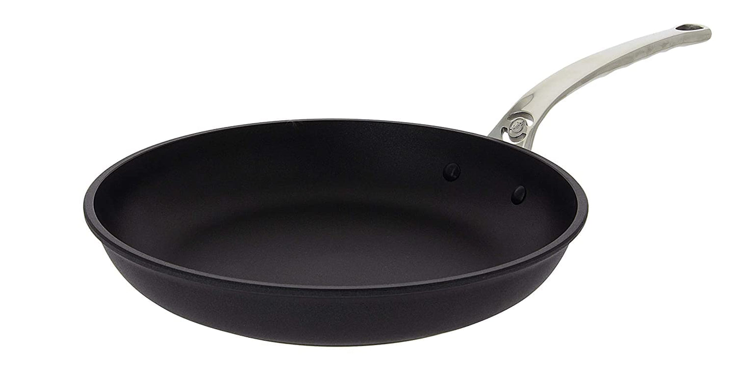de Buyer Pretpiedeguma panna CHOC EXTREME - 28 cm, alumīnija liešanas, melna, izturīga un nelīpoša virsma