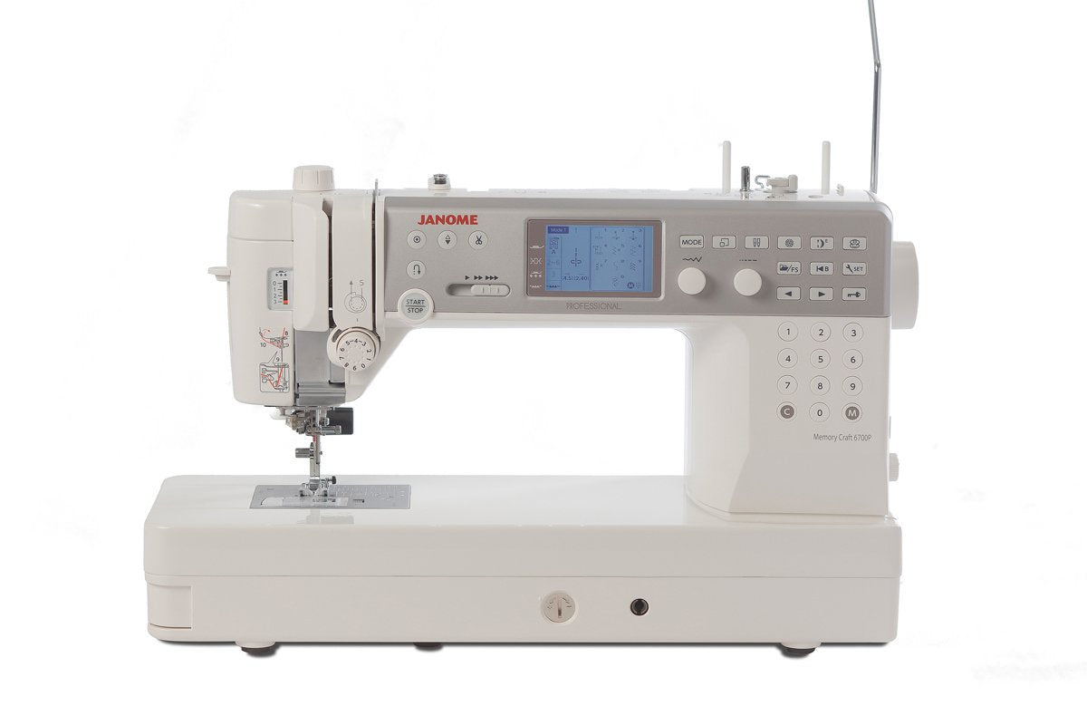 Šujmašīna Janome Memory Craft 6700P