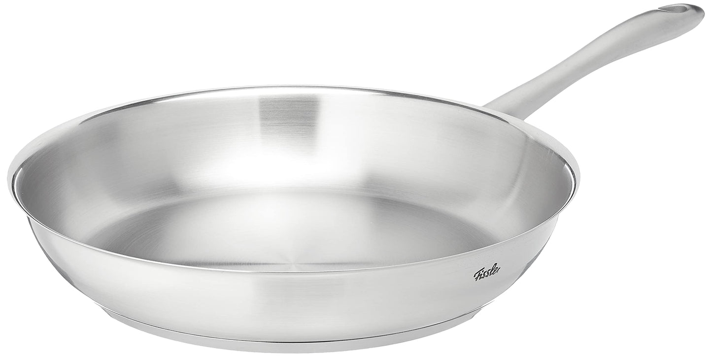 Fissler Catania - 28 cm stainless steel sauté pan with uncoated handle, perfect for crispy frying, compatible with all cooktops.