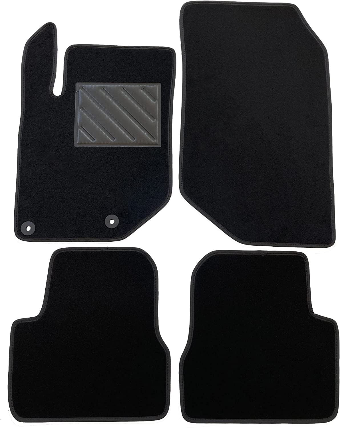 Volkswagen 2GM06150082V Premium gumijas paklāji gumijas paklāji visiem laika apstākļiem melnā krāsā, ar T-Cross uzrakstu un 2GM087010 T-Cross atslēgu piekariņu metāla piekariņu sudrabā.