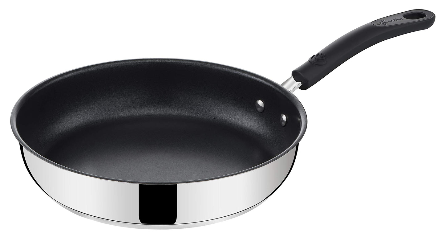 Lagostina pretpiedeguma panna indukcijai, pelēka, 26 cm, tērauds 18/10, izturīga un viegli tīrāma.