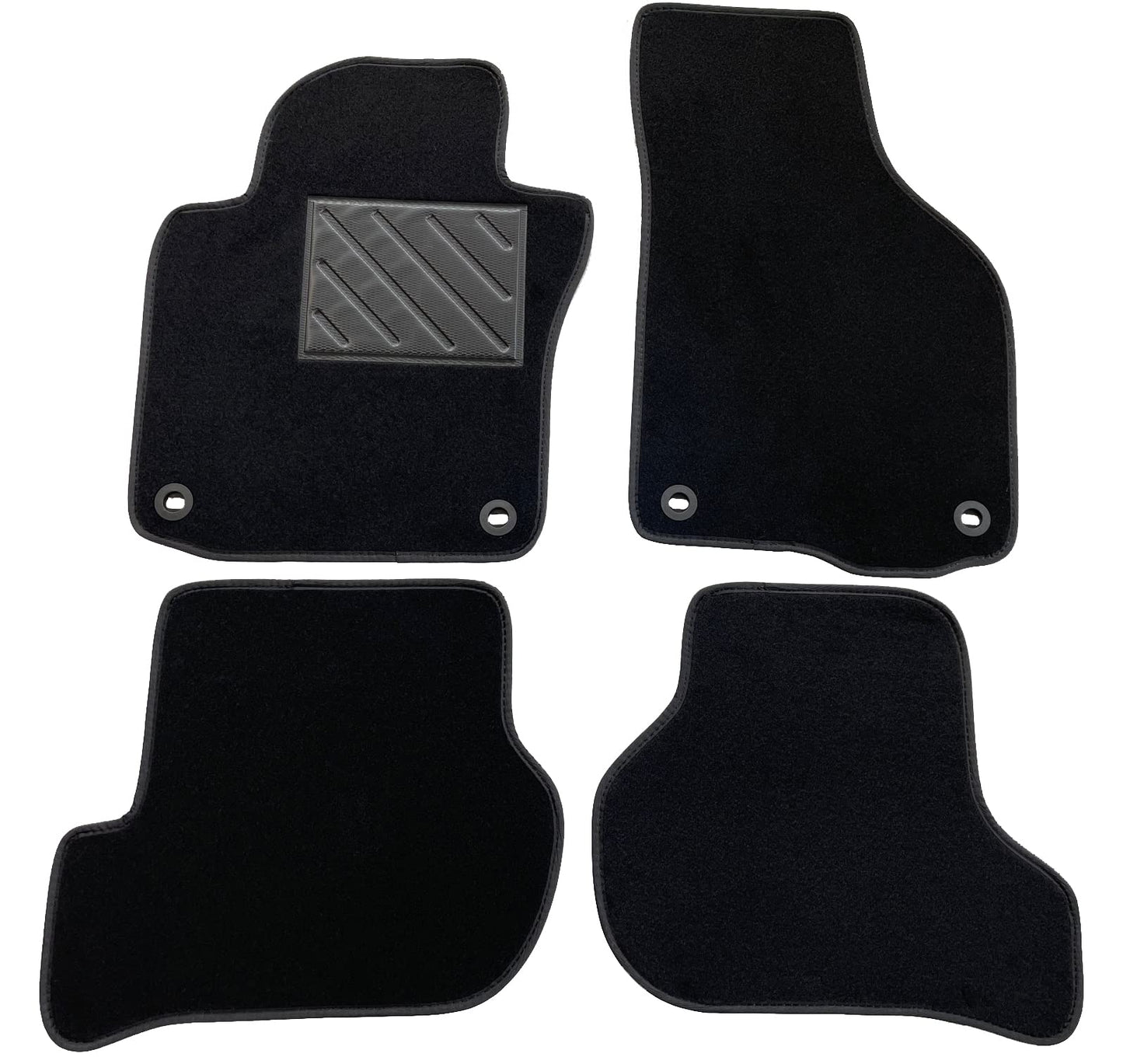 MDM SP-4106 paklājiņi Velūrs automašīnu paklājs piemērots Renault Clio 4 10.2012>08.2019, melns