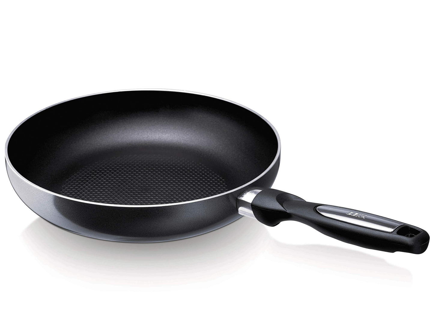 Beka Pro Induc cepamā panna - alumīnija, melna, 20 cm, ideāla cepšanai un sautēšanai.