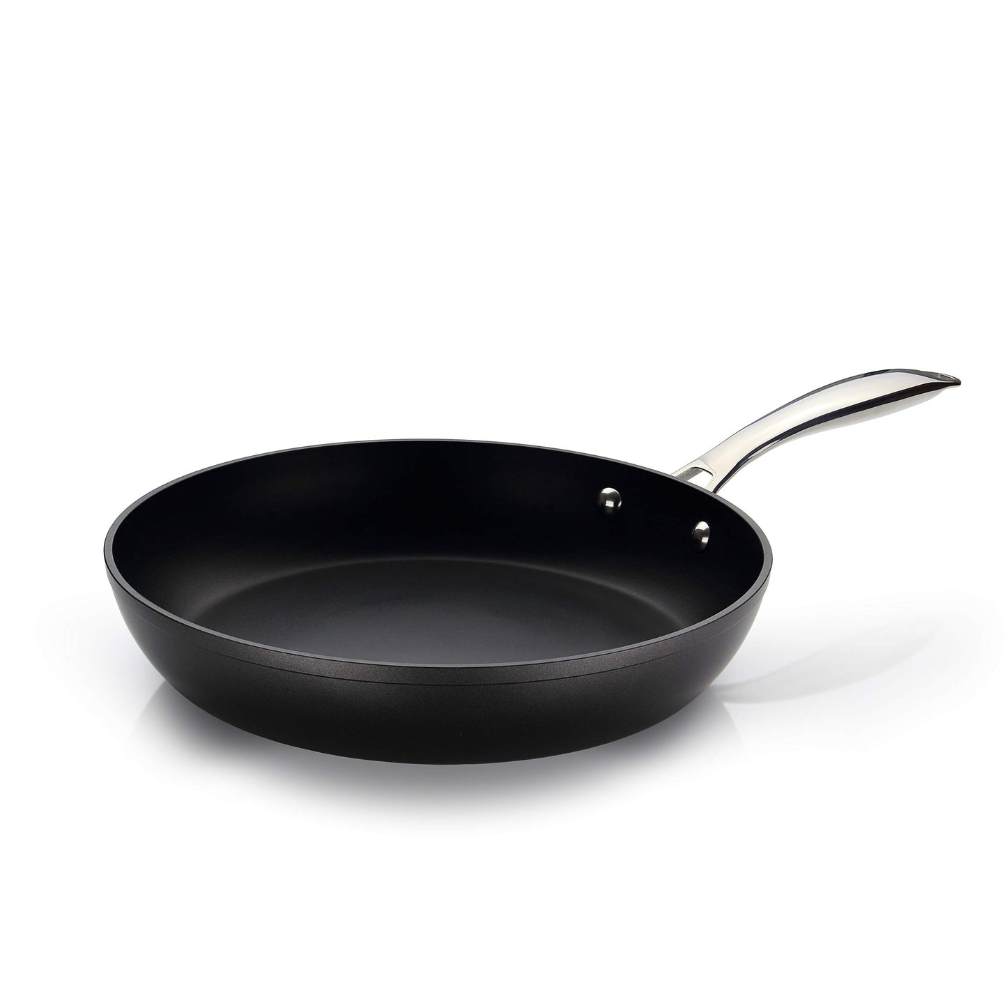 Linnuo panna 28 cm - 3 slāņu nelīpošs pārklājums, nerūsējošā tērauda pamatne, piemērota indukcijai, elegants rokturis