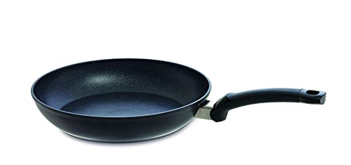 Fissler Adamant Classic Plus - 28 cm non-stick aluminum frying pan, scratch-resistant, induction compatible.