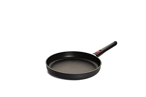 Woll Eco Lite plakanā panna - indukcijas, Ø 28 cm, 5 cm augsta, noņemams rokturis, 100% pārstrādāts alumīnijs, cepeškrāsnī izturīga