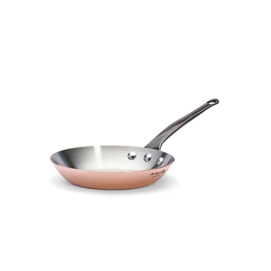 de Buyer vara INOCUIVRE panna - 20 cm, čuguna rokturi, vara brūna, ideāla cepšanai un sautēšanai.