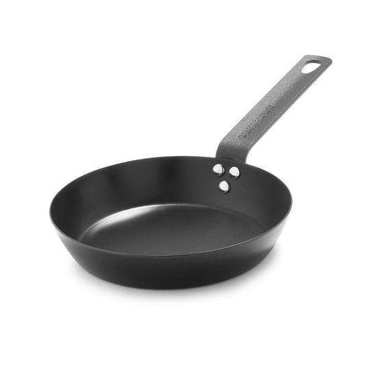 Merten & Storck 20 cm indukcijas panna - oglekļa tērauds, nelīpošs, cepeškrāsnī un grila droša līdz 315°C, melna