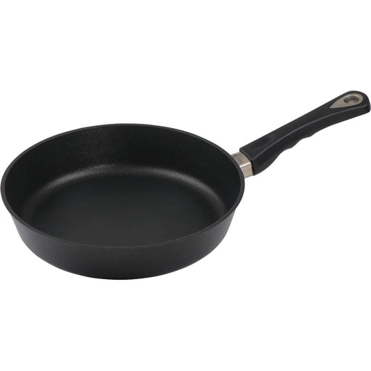 Siena Home panna VERDE - 28 cm deep pan, non-stick coating, 100% recycled aluminum, energy-efficient cooking, all stovetops except induction.