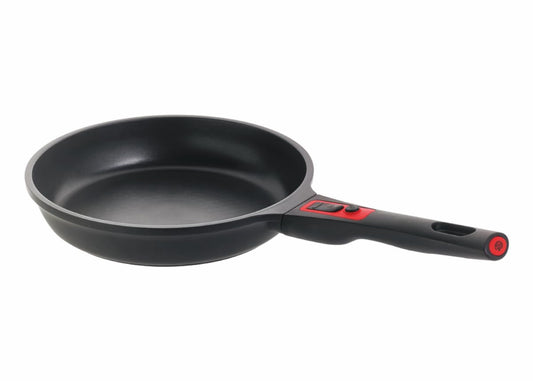 Panna Switch ar noņemamu rokturi, 24 cm - viegla, nelipīga virsma, piemērota cepšanai un sautēšanai.