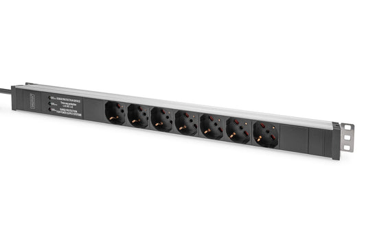 DIGITUS pagarinātājs - 7 pieslēgvietas, vertikāla montāža, pārsprieguma aizsardzība, 250VAC, 16A, 4000W, itāļu versija