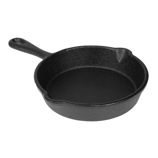 Olympia apaļa mini čuguna panna, 100mm - kompakta, izturīga, ideāla maziem ēdieniem un grilēšanai.