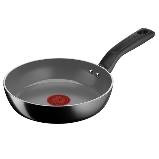 Lagostina pilienu panna 20 cm - pretpiedeguma keramikas pārklājums, viegla tīrīšana, piemērota indukcijai