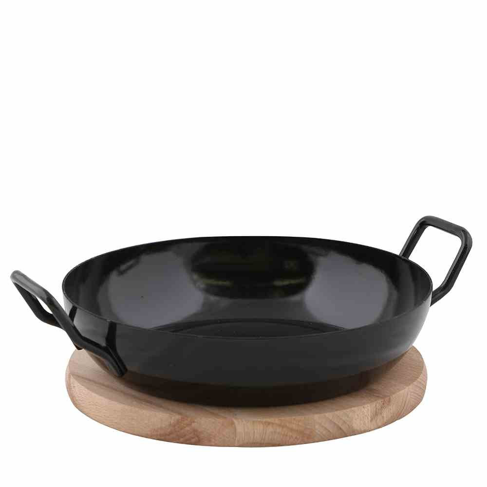 Karl Krüger 1220H gardēžu panna - 20 cm black enamel steel with wooden handle, perfect for cooking and serving.