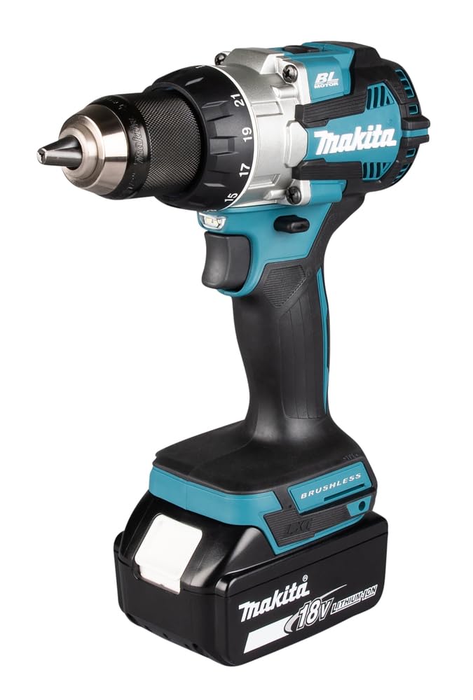 Makita DDF489RTJ - 18V cordless drill, 5.0 Ah batteries, includes 2 batteries and charger in MAKPAC case.