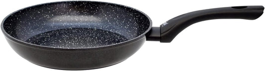 ELO 59524 panna Ø 24 cm - PURE BELUGO ar keramikas pārklājumu, piemērota visiem plīts veidiem, melna alumīnija.