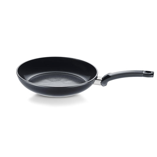 Fissler Ceratal Classic Orbit Black - 28 cm aluminum frying pan with non-stick ceramic coating, suitable for induction cooking.