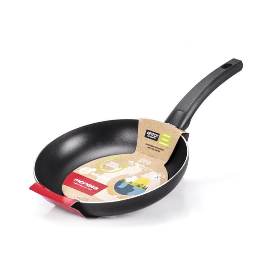 Moneta Gea panna - 24 cm, alumīnijs, 100% pārstrādāts, piemērots visām plīts virsmām, melns, ražots Itālijā.