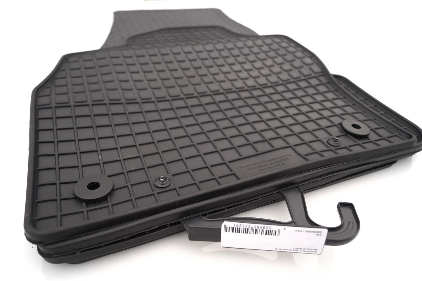 Paklāji A3 8P/8PA no 2003. līdz 2012. gadam, precīzi pielāgoti, pastiprināta gumijas papēža spilventiņš un stiprinājuma pogas