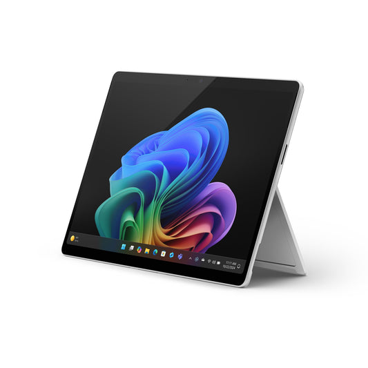 Microsoft Surface Pro (strāvas adapteris nopērkams atsevišķi) | 5G | Copilot+ dators | 13” OLED skārienekrāns | Snapdragon® X Elite (12 kodoli) | 16GB RAM | 512GB SSD | jaunākais modelis, 11. izdevums | Platīns