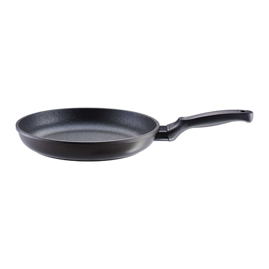 RÖSLE CADINI cepamā panna - 28 cm, augstas kvalitātes alumīnija, ProResist nelipīgs pārklājums, piemērota indukcijai.