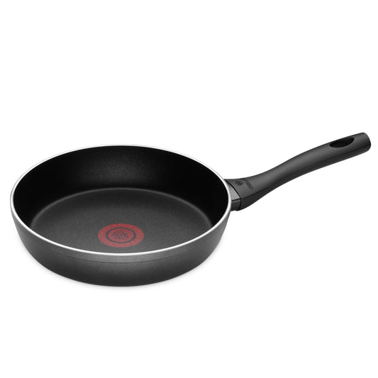 Gerlach panna ar pretpiedeguma pārklājumu 20 cm Contrast ThermoCoat Ilag Ultimate, melna - izturīga, nelīpoša, 20 cm diametrs.