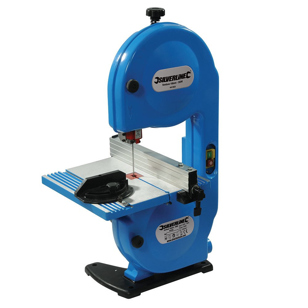Silverline Silverstorm Lentzāģis - 350 W power, 190 mm blade, ideal for precise cutting and woodworking projects.