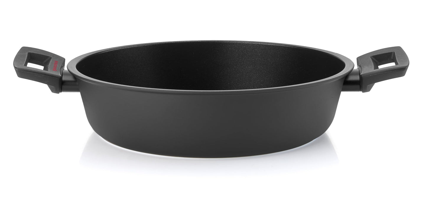 Guzzini Cook&Plus, Henkelpanna Ø28 cm - Black, durable non-stick surface, ergonomic handle, ideal for versatile cooking.