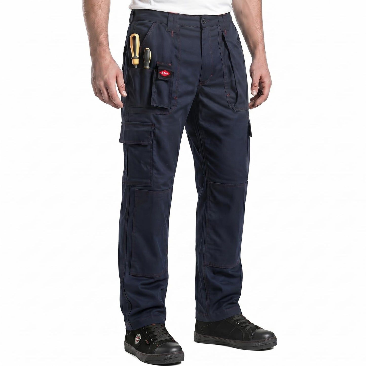 Darba kravas bikses vīriešiem Lee Cooper LCPNT206, melnas, ar daudzām kabatām, viegli kopjamas un izturīgas, ar kabatām ceļu sargiem, 30W/31L