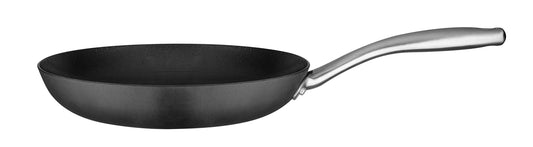 GSW Robusta panna 28cm - čuguns, nerūsējošais tērauds, melna, izturīga un efektīva cepšanai.