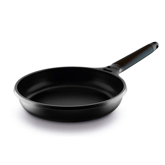 Castey Induction Pan - 16 cm, black handle, durable non-stick surface, perfect for efficient cooking.