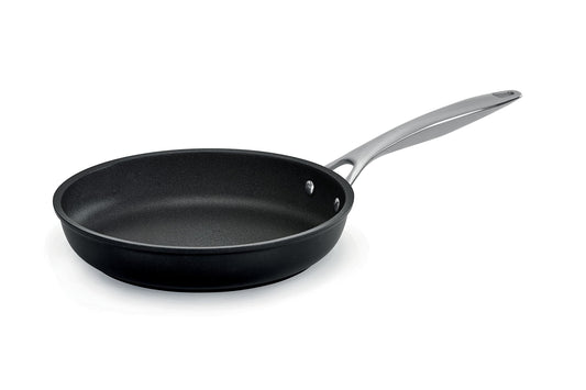 Barazzoni Black Titan Pro - 28 cm non-stick, 5-layer titanium coating, stainless steel handle, induction compatible, made in Italy