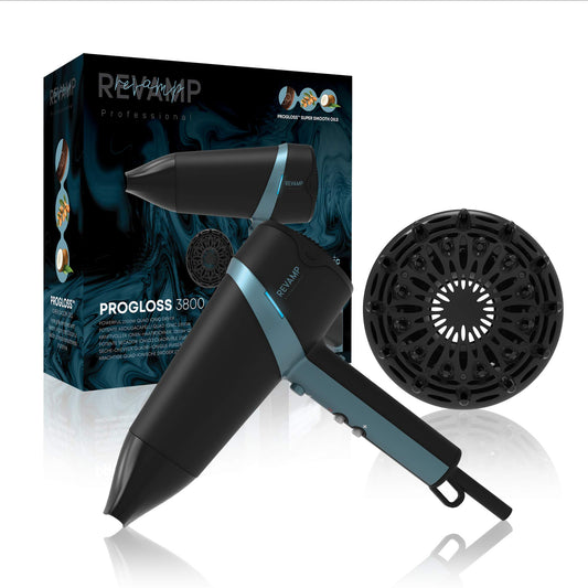 REVAMP Progloss Quad Ionic 3800 matu fēns – viegls, pārnēsājams matu fēns ar koncentratoru un apjoma uzgali, bagātināts ar supergludām eļļām, lai uzlabotu salonu spīdumu – Melns/Zils