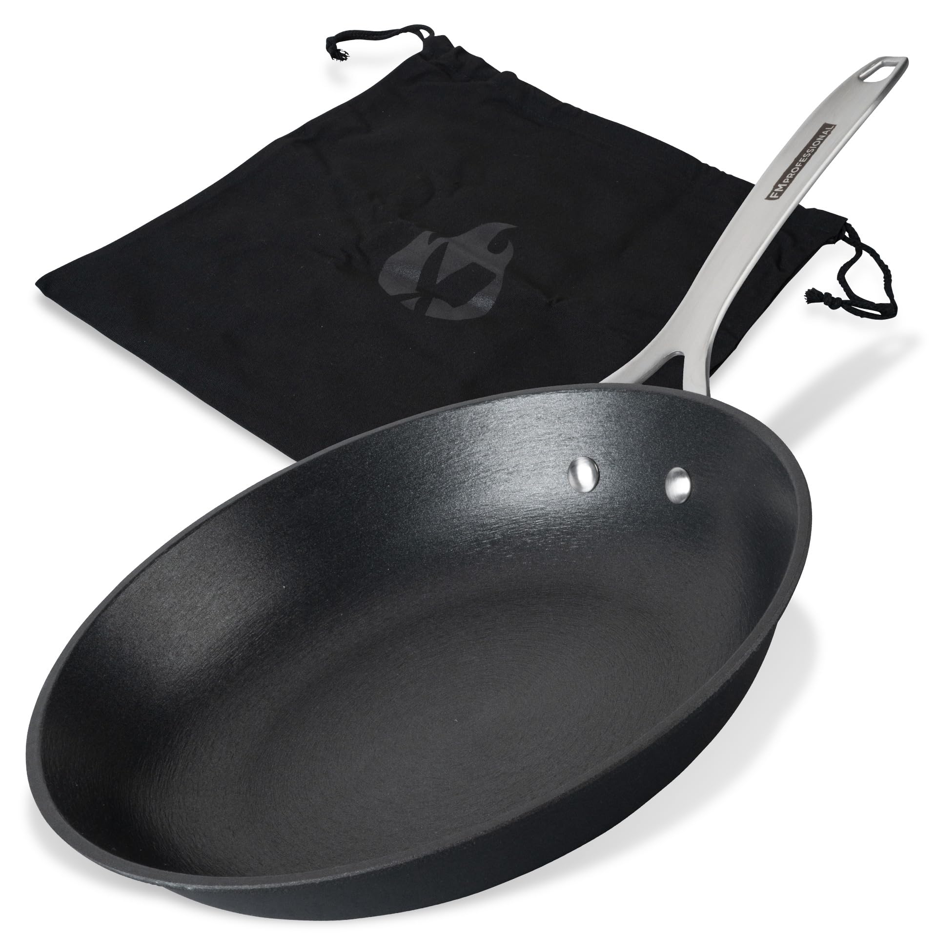 FMprofessional Force čuguna panna 28 cm – Augstas kvalitātes nelipīgais pārklājums, piemērota visiem plīts veidiem.
