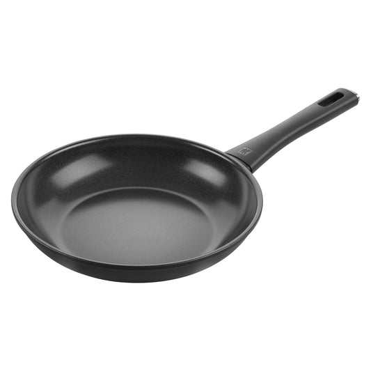 ZWILLING Madura Plus cepamā panna - 28 cm, alumīnijs, keramikas nelīpošais pārklājums, skrāpējumiem izturīga, melna