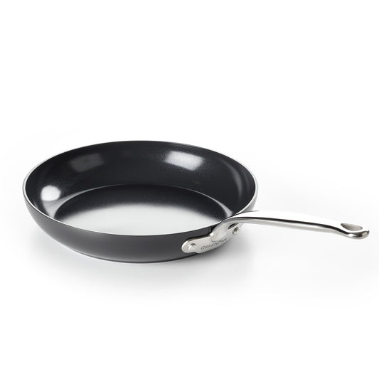 GreenPan Barcelona 24 cm - PFAS-free, scratch-resistant ceramic non-stick pan with stainless steel handle, induction compatible.