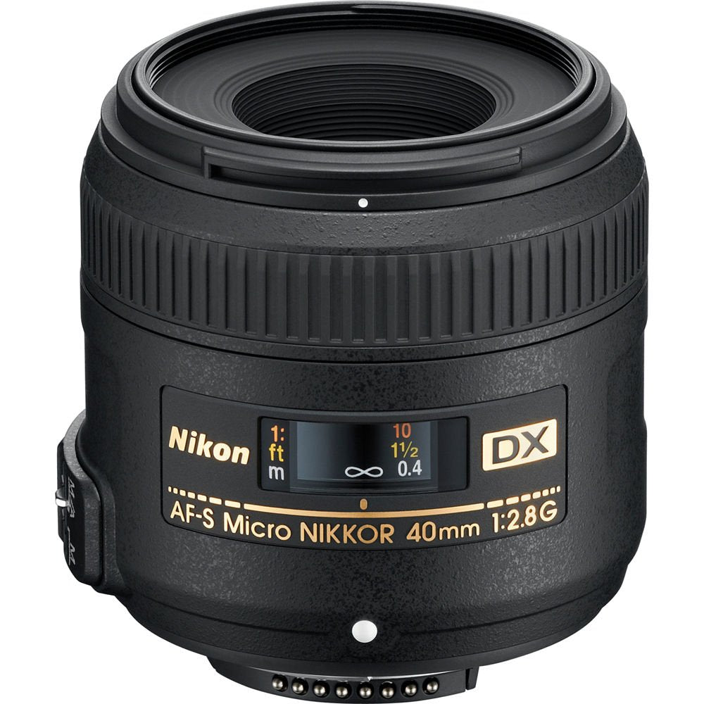Nikon AF-S DX Micro-Nikkor 40mm 1:2,8G objektīvs