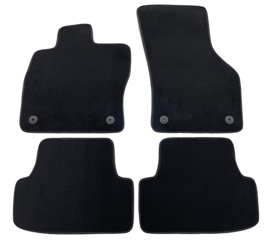 Paklājiņi VW Golf 7 VII 2012-2019 / Golf 8 2019 - precīzi izgatavoti no augstas kvalitātes samta, melni