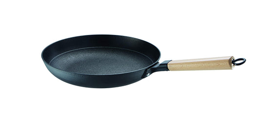 John Nerūsējošā tērauda panna - 20cm, melna, izturīga, vienmērīga siltuma izkliede, viegli tīrāma.