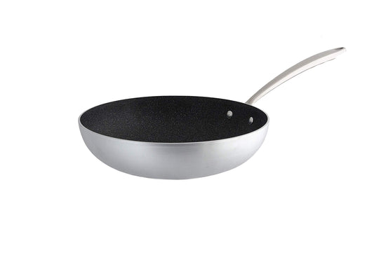 Pentole Agnelli ALCX111BGPI28 - Induction-compatible aluminum pot with a cream-colored non-stick coating and ergonomic handle.