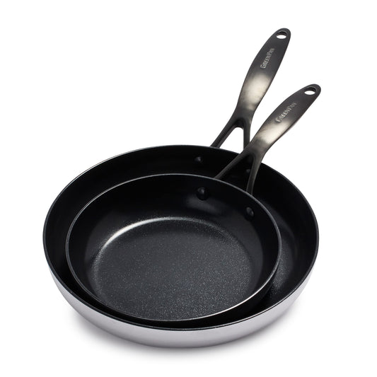 GreenPan Venice Pro Noir 20cm un 26cm cepšanas pannas komplekts, 3-slāņu nerūsējošais tērauds, veselīga keramikas nelipīga pārklājuma, matēti melna rokturis, PFAS brīvs, indukcija, mazgājams trauku mazgājamā mašīnā, cepeškrāsnī izturīgs, sudrabs