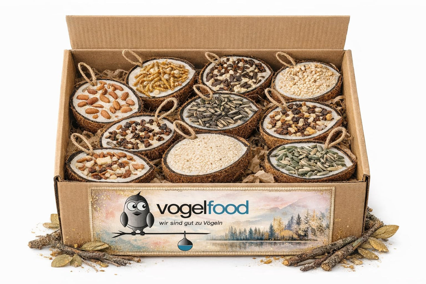 Putnu barība Vogelfood 10 pildīti puskokosi piekarināšanai, 5 veidi, visu gadu savvaļas putniem