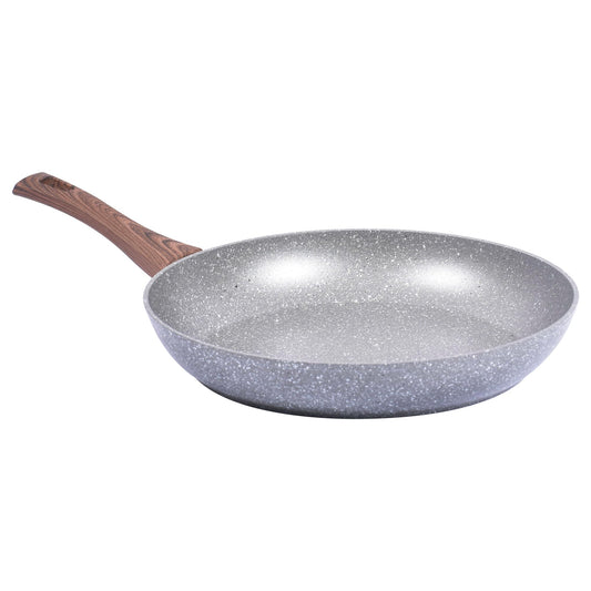 HOUSE COLLECTION L.EXTRA RAPID 30 cm induction frying pan - durable non-stick surface, heat-resistant handle, efficient cooking.