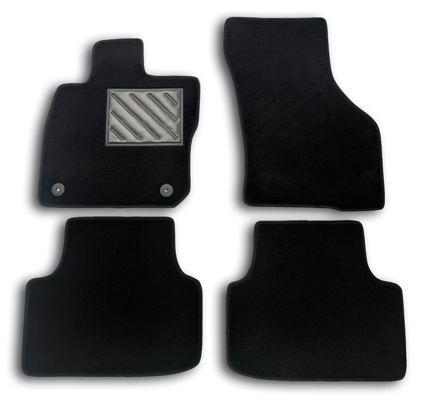 14. Paklājiņi Cupra Formentor no 2020. gada, precīzi pielāgoti, neslīdoši, pastiprināti gumijas aizsargi, stiprinājuma pogas