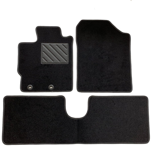 Paklājiņi Ford Kuga II 2012-2019, precīzi pielāgoti, neslīdoši, papēža spilventiņi no pastiprināta gumijas, siluets ar kāju atbalstu