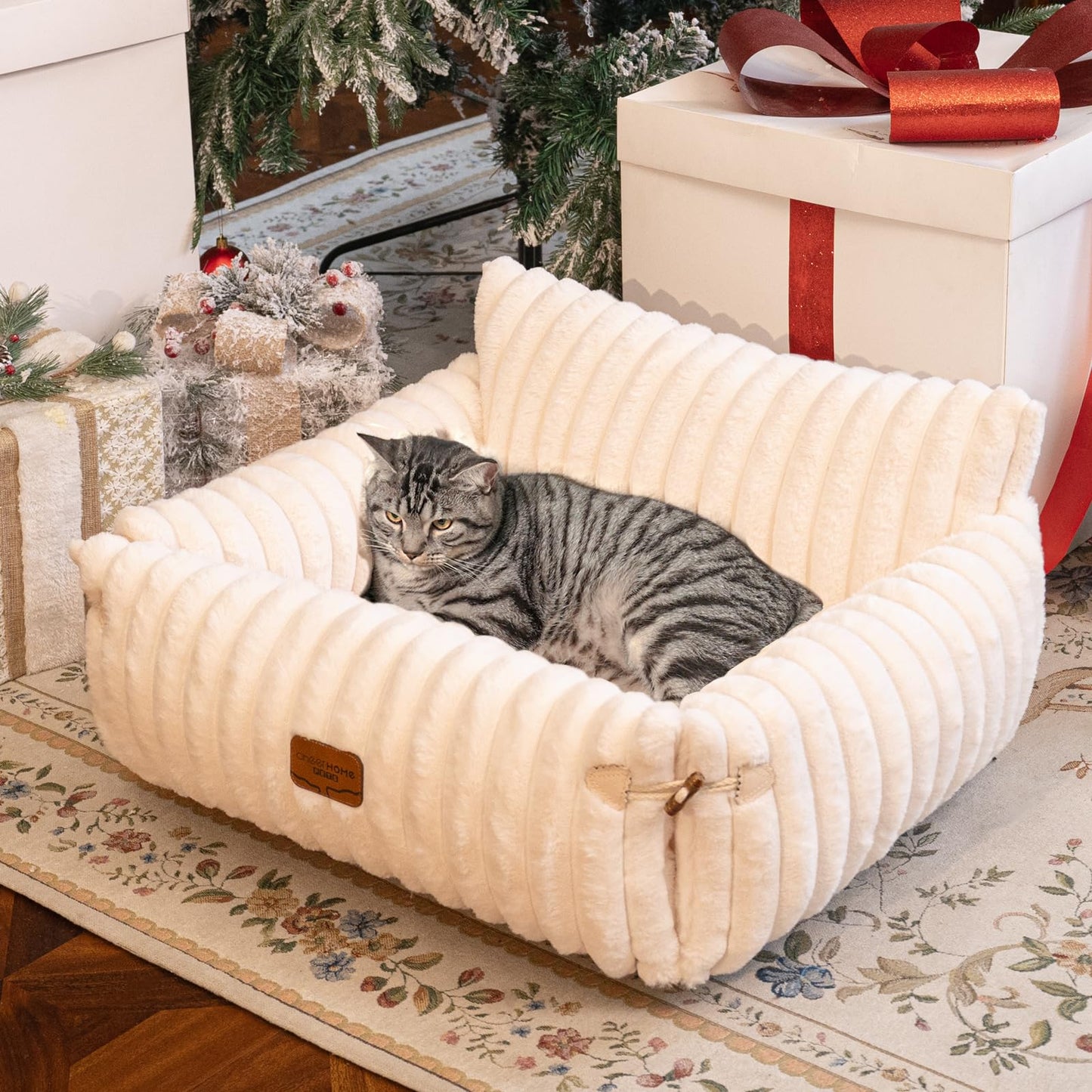 Kaķu gulta CheerPals Extended Katze Sofa – 63 L × 55–66 B cm, mīksta, pūkaina liela kaķu gulta, suņu dīvāns kaķiem un maziem suņiem ar mazgājamu, noņemamu pārvalku un neslīdošu apakšu