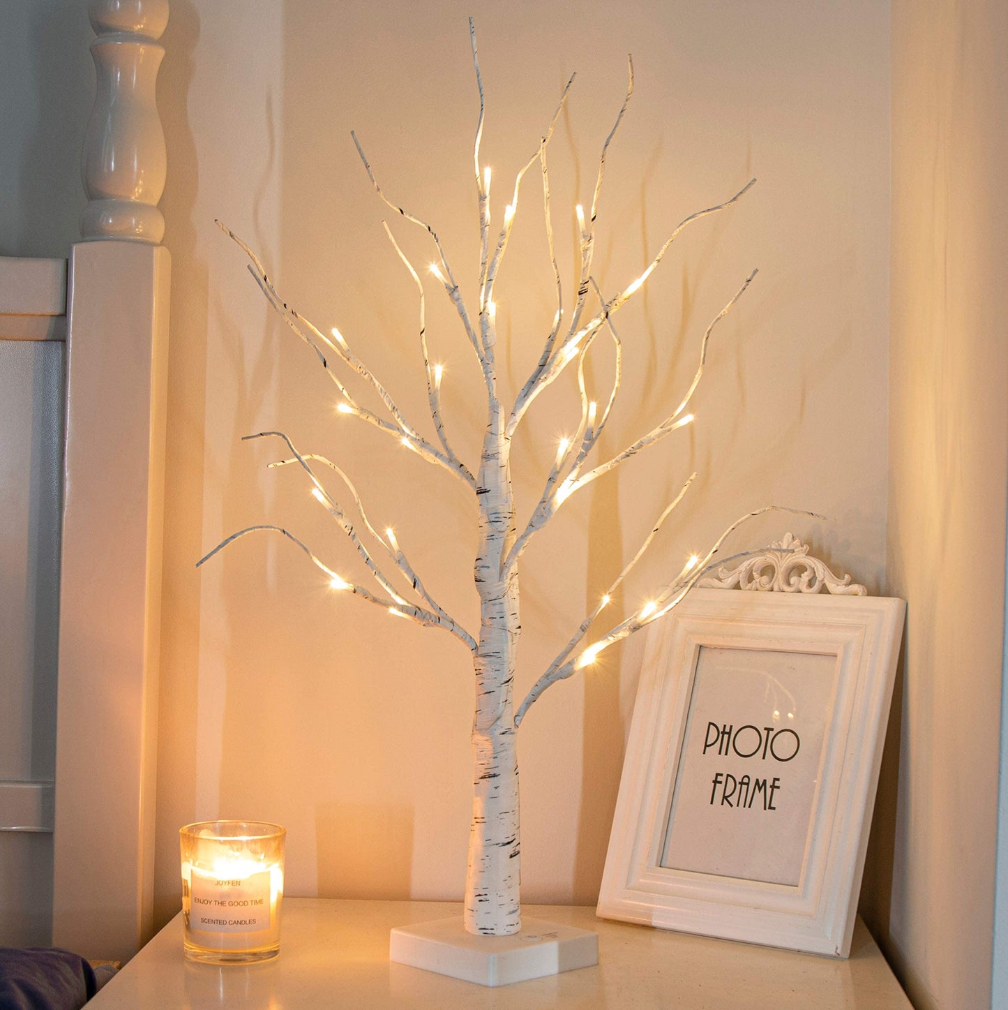 Gaismas koks EAMBRITE 24 silti baltas LED lampiņas iekštelpām, bērza dekorzari, ar baterijām, 60cm/2ft