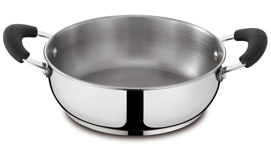 Lagostina Gioiosa saucepan - 24 cm, 3.3 L, stainless steel, two handles, ideal for cooking and serving.